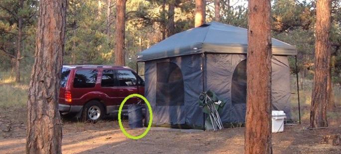 Click image for larger version  Name:	circled garbage can hamper 50 DSCF0336.jpg Views:	0 Size:	47.4 KB ID:	81504